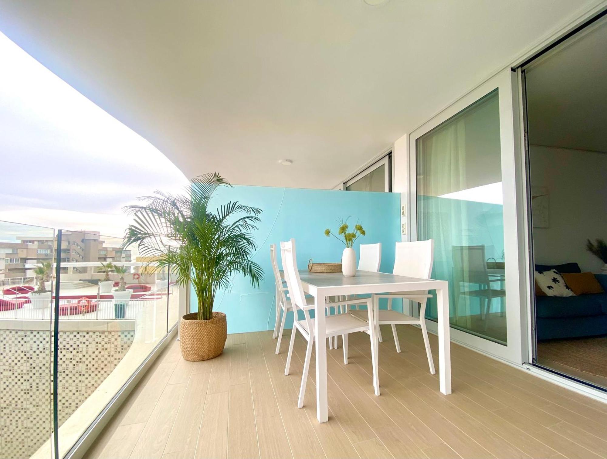 Fantastic Apartment In The Wave Just Steps From Carvajal Beach - Pool And Free Parking Fuengirola Exterior foto